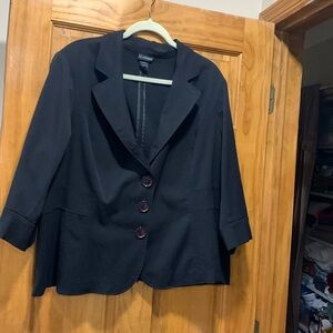 Woman’s jacket offer 5 when bundle two or more